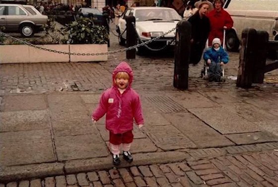 【保存版】信憑性が認められた世界最恐の心霊写真10選！ 寄り添う霊、自殺した母、死んだはずの男… 思わず背筋が寒くなる！の画像7