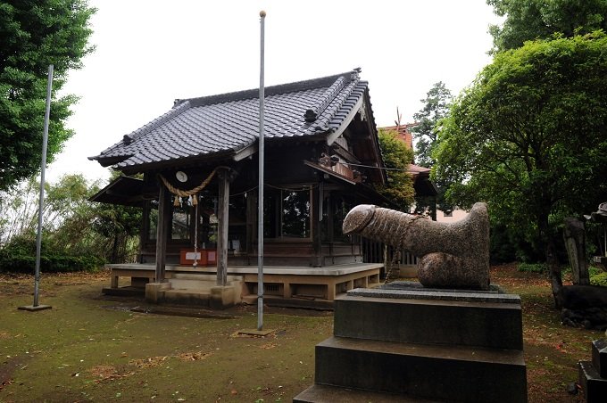 「もう2度行きたくない」釘付けの男根が祀られた異形の神殿！ カリ首、尿道にもびっしり…一体何の呪いか？＝熊本・弓削神社の画像5