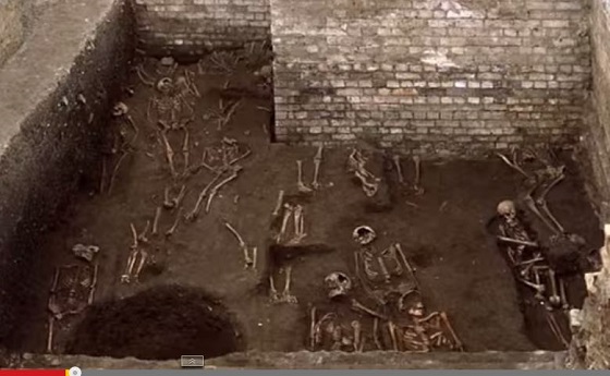 ケンブリッジ大学の地下から1,300体もの骸骨が発見!! その歴史背景とは？の画像1