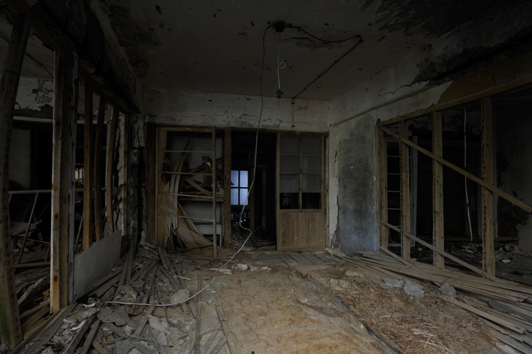 【軍艦島】外観維持に158億円!?　立ち入り禁止区域に、秘境写真家・酒井透が迫る！の画像2