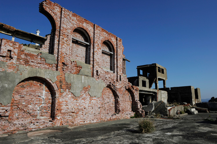 【軍艦島】外観維持に158億円!?　立ち入り禁止区域に、秘境写真家・酒井透が迫る！の画像8