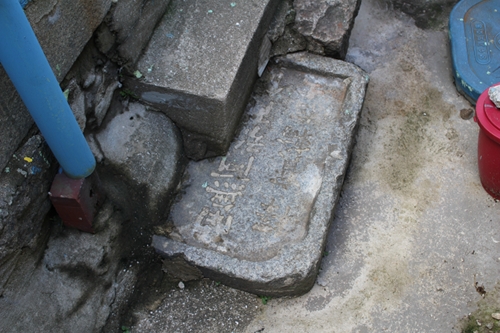 日本人の墓でできた韓国スラム街「タルトンネ」に潜入！  日本人の墓をイメージしたゆるキャラも…！の画像7