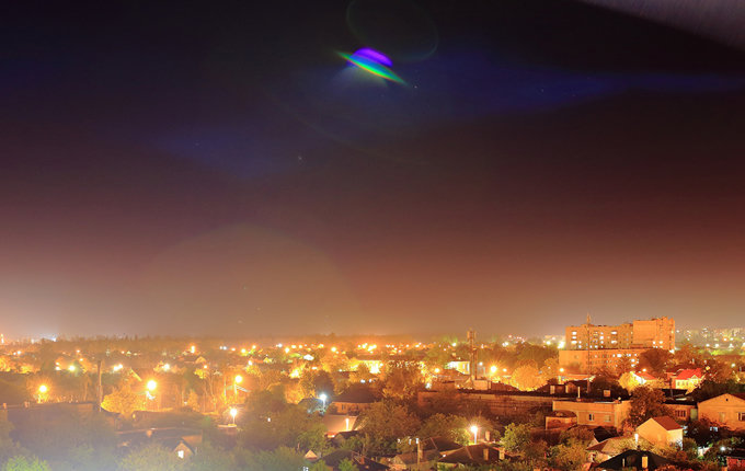 第二次世界大戦中のUFO「フー・ファイター」目撃報告ベスト5! 飛行機と並走、基地に墜落、エイリアンの死体回収… 封印された激ヤバ話!の画像3