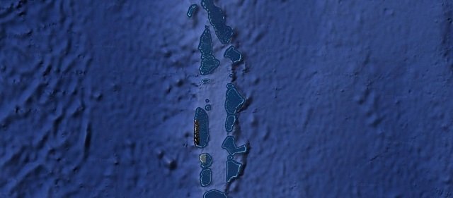 モルディブ上空で謎すぎるUFO出現のオンパレード!! ダイヤモンド型、緑色デルタ型… 自動観測ロボ「SID-1」で一挙撮影成功！の画像27