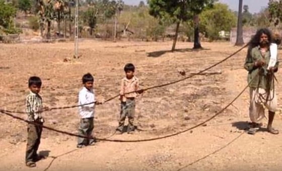 60歳の男ラプンツェル？世界で最も長髪の男の食生活がヤバすぎる！＝インドの画像2