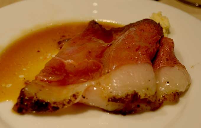 「いきなり！ステーキ」の使い捨て紙エプロンがNYで大流行！ 「売ってほしい」「3ドル払う」ニューヨーカーが懇願する理由とは？の画像11