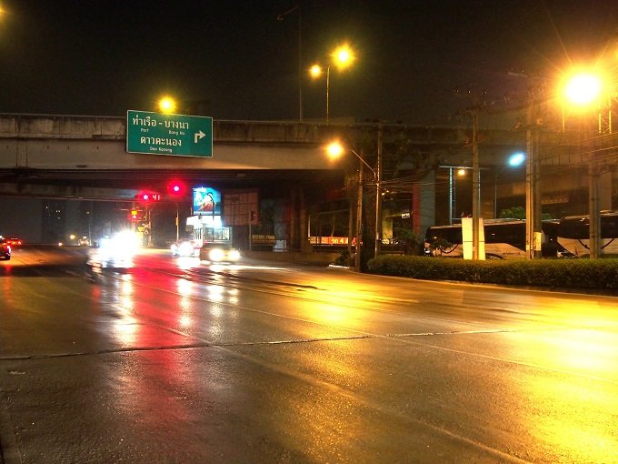 目撃情報多数、絶対行ってはダメ心霊スポット！ 史上最大の事故発生現場からうめき声、ホラー映画にも！＝タイ の画像1