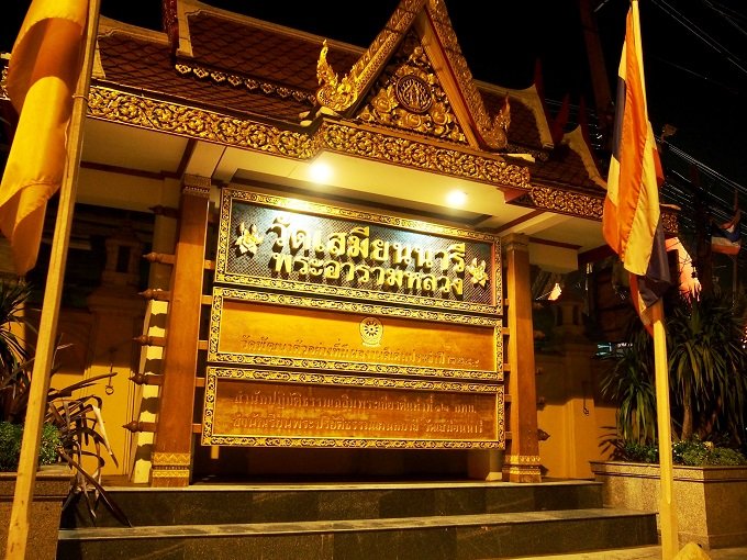 日本でもよく聞く怪談「タクシーに乗る女」の霊はタイにもいる【タイの最新オカルト・バラバラ遺体の姉妹】の画像1