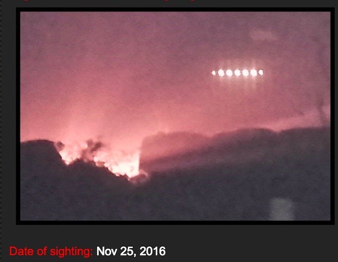 Three_UFOs20161101.jpg