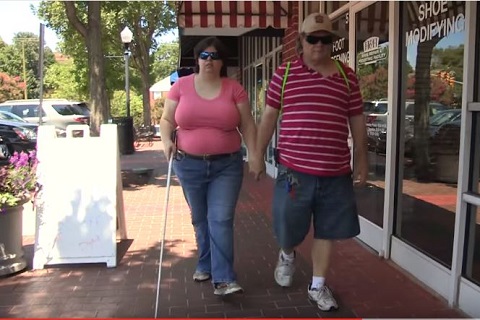 自ら望んで目を潰した女 ― 自傷行為の必要に迫られる奇病の画像2