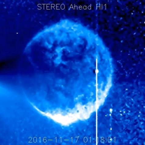 的中率100％、アメリカ先住民「ホピ族の滅亡予言」が現実に？ 破滅の前兆「太陽の前を通過する青い星」をNASAが激写！の画像3