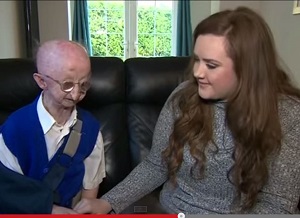 疑惑の善意？ 強盗に激しく襲われた身体障害者への寄付金が波紋呼ぶ！の画像1