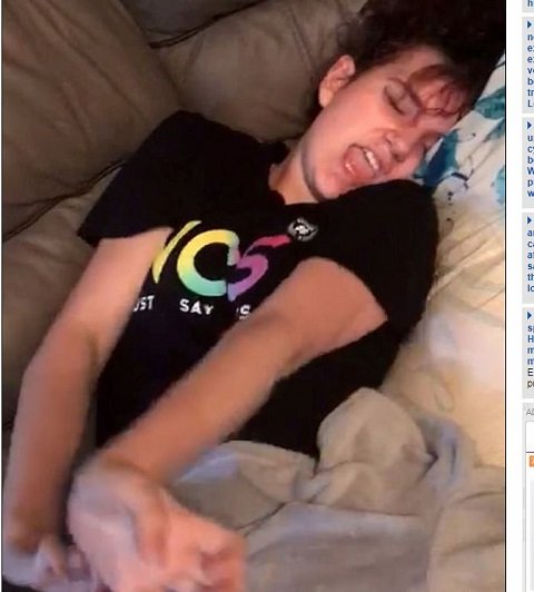 学校の試験のストレスから「1日50回痙攣＆失神」する娘の動画がヤバイ!! 全国統一テストの負荷が強すぎて…の画像2