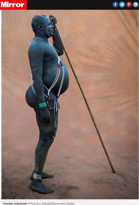 伝説的デブになるためにセックスを絶ち、血を飲みまくる！ エチオピアの奇祭「裸メタボ祭り」で今年もデブ・オブ・ザ・イヤーが選出されるの画像4