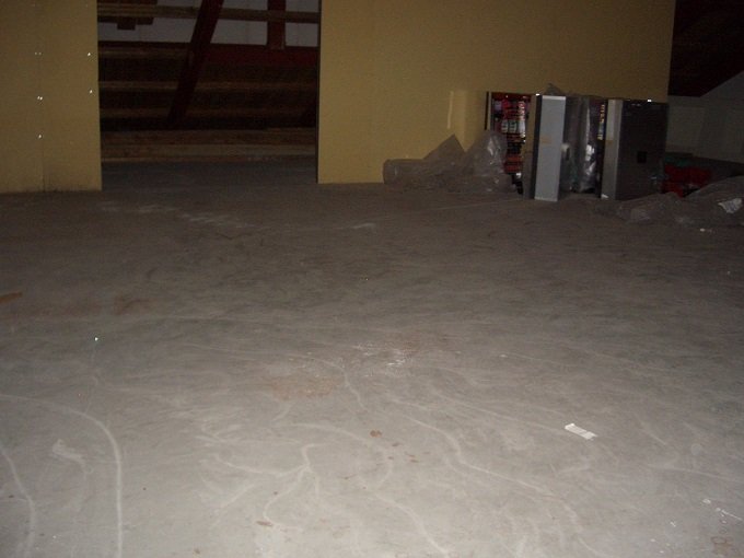 岐阜の殺人現場に行ったらカメラに異変! 中2少女が殺害された「華の城」で血溜まりも発見!?の画像10