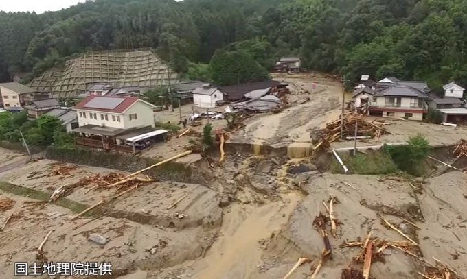 九州豪雨は日本古来の神々が完全に予言していた!! 恐るべき的中率の「粥占」神事がまたも的中、今年中の「九州大震災」は確定か!?の画像1