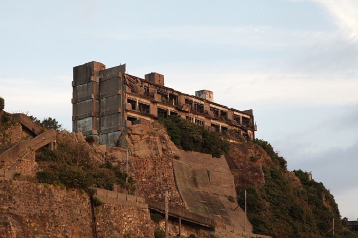 写真で見る「軍艦島」の今 ― 世界文化遺産登録を目指す「秘境の絶景」の画像1