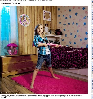 4歳のキッズが喜ぶ「初めてのライフル」 ― 米で銃規制巡る議論再燃の画像1