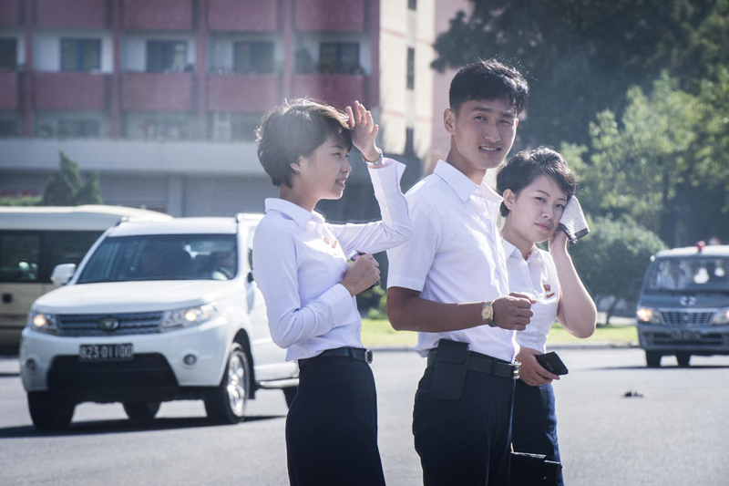 北朝鮮は5年間でこんなにも変わった ― 親日的な政府関係者、熱々カップル、 高層ビル群…  報じられない真実を見た写真家・初沢亜利インタビュー!の画像17