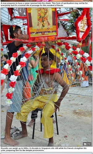 祭りのテーマは「苦行」 ― ヒンドゥー教徒の祭り「タイプーサム」が痛すぎる！の画像1