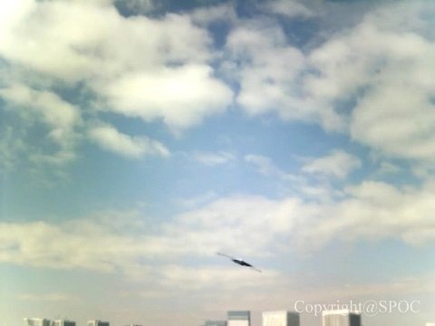 東京の空に超高速UFO出現？突然現れ、突然消える!!の画像3