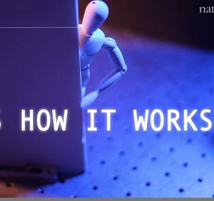 たった2センチの穴からレーザーを照射して部屋の中を3D映像で再現することが可能に？の画像1