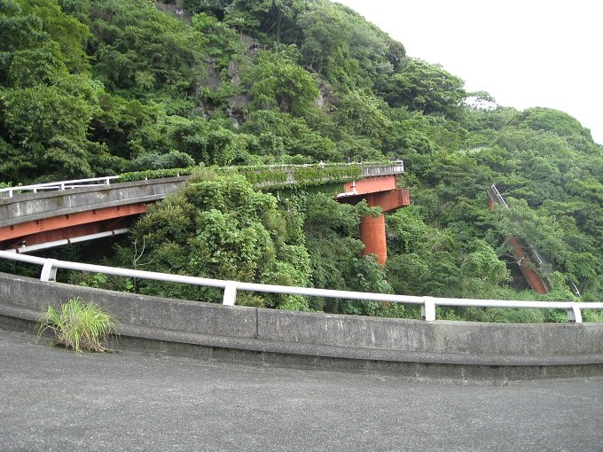 静岡県のレア廃墟へ潜入… 実は完成していた「未完成ループ橋」!の画像11