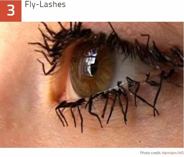 遺灰家電、へそのゴマでチーズ、超怖い生き人形も…！ 「人体パーツ」から作られた恐ろしいのに魅惑的なアイテムベスト5の画像3