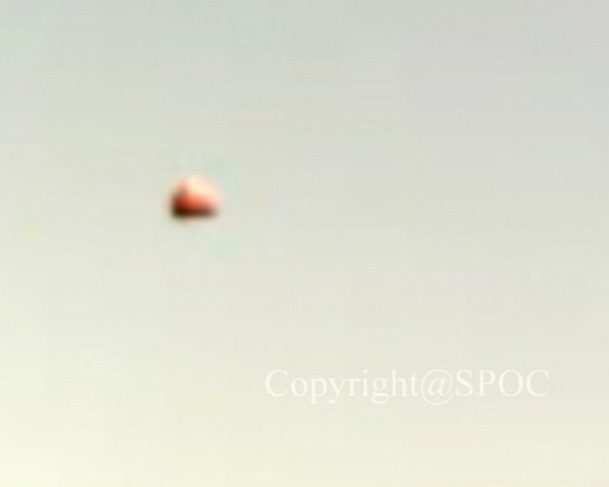  驚愕のUFO発見！ 最新の「自動観測撮影装置ロボットSID-1」が捉えたオレンジ色のUFO!!の画像2