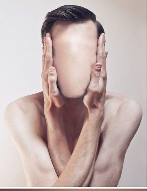 変容する人体「Metamorphosis」 ― 身体認識がぶっ壊れる超リアルな肉体変形アートの画像3