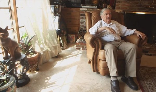 「UFOとの遭遇など普通」元米空軍パイロットが断言！ 空飛ぶ豪華客船型UFOが急上昇… 壮絶体験と人類が改めるべきUFO観を語る！の画像1