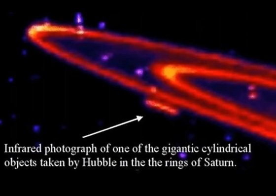 「やはり土星に宇宙人が生息、リングを製造している」元NASA科学者が激白！ エイリアン実在の証拠が次々と！の画像1