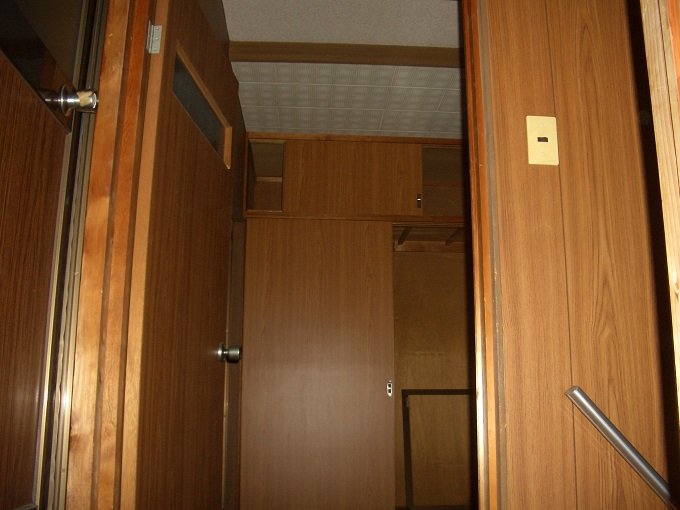 愛知の心霊屋敷「三角の家」を徹底取材！夫婦自殺、警察官の精神異常、幽霊出没、血まみれベッドの噂は本当か？の画像14