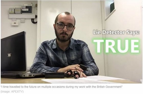 極秘計画で未来に行ったタイムトラベラーが遂に顔出し！ 「2028年にタイムマシン公開、3000年は誰もいない、8973年は…」の画像1