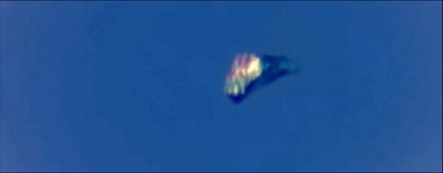 オランダ地震の直後に「墜落中のUFO」が撮影されていた？推進装置トラブルか、飛行が乱れて奇妙な動きにの画像3