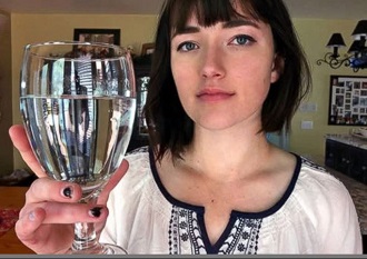 世界でたったの35例の奇病「水アレルギー」 の美少女＝アメリカの画像1