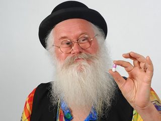 【衝撃】「おならをチョコレートの香りにする薬」をフランス人発明家が開発!!