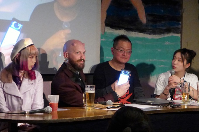 クレイジージャーニー、身体改造、ボディサスペンション、マイクロチップ… ケロッピー前田の自叙伝的世界紀行『クレイジーカルチャー紀行』ついに発売！の画像4