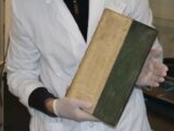 読むと「死ぬ本」が存在していた ― 恐るべき有害性と“美しすぎる表紙”に込められた謎とは!?=デンマーク
