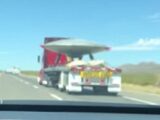 【衝撃】エリア51で「巨大円盤型UFO」を輸送中のトラックが撮影される! 捕獲されたUFOか、実験機か…議論沸騰!