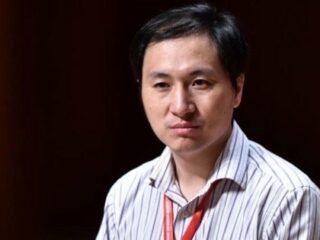 世界初「ゲノム編集ベビー」の中国人科学者が行方不明！ 拉致か、逃亡か…研究の虚偽疑惑も浮上！