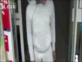 「未来の泥棒」が来店 → 窃盗後、ありえない程軽やかに去るまで