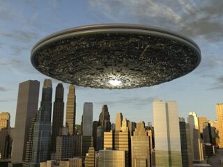 「2018年最強のUFOニュース5選」オカルトサイトが発表！ 人間型UFO出現、カザフUFO墜落、インド首相官邸UFO…！