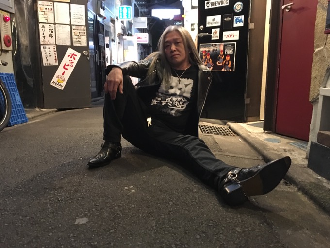 キン●マが築地銀だこ状態に…!52歳ヘヴィメタル界の超問題児・屍忌蛇の音楽とシモネタインタビューの画像3