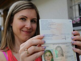 「名前がテロリストのよう」米に入国拒否された女性！　一体何者なのか？