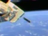 【衝撃動画】国際宇宙ステーションがミサイルをぶっ放していた!? 宇宙から地球を攻撃か?