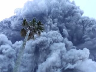 耳鳴り、予知夢…口永良部島噴火を事前に察知していた人々!! 次は富士山か!?