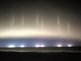 地震前日、突如として青森の空に現れた謎の「光柱」 北海道・震度5弱の前兆現象だった!?