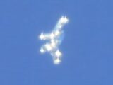 【動画】天使? それとも妖精? 前代未聞の“美しすぎるUFO”に愛好家も大興奮!!