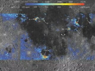 月には膨大な量の水があることが判明！ 過去の火山活動、バラ撒かれたガラスの粒… 想像を超える月の“本当の姿”とは？